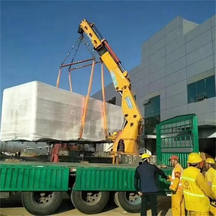 阜宁随车吊是否可以进行长途运输